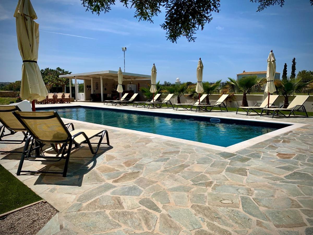 Villa Hylas Luxury Bed & Breakfast Kilada Eksteriør bilde