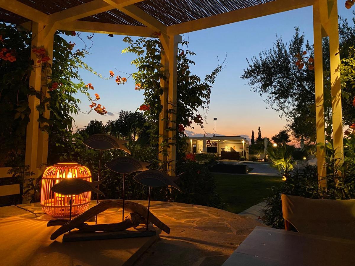 Villa Hylas Luxury Bed & Breakfast Kilada Eksteriør bilde