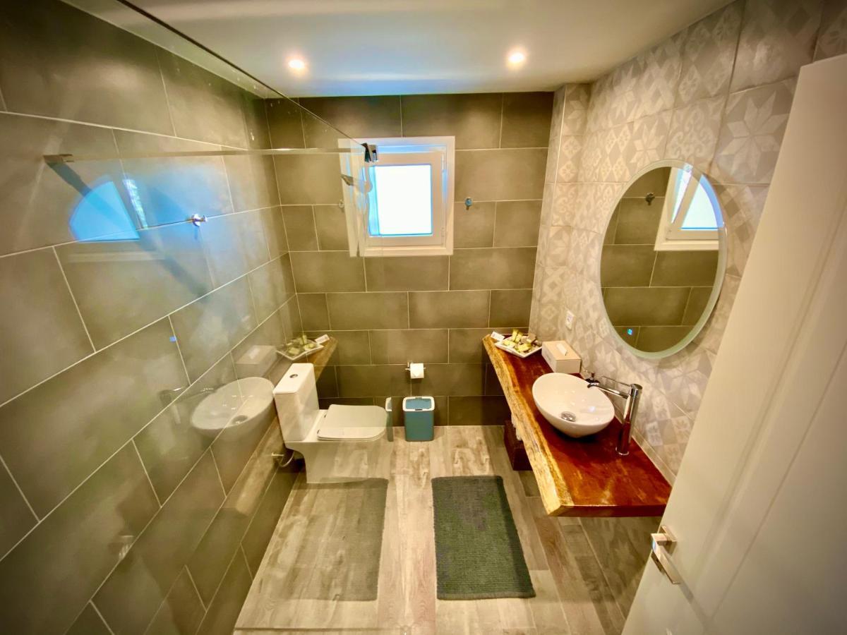 Villa Hylas Luxury Bed & Breakfast Kilada Eksteriør bilde